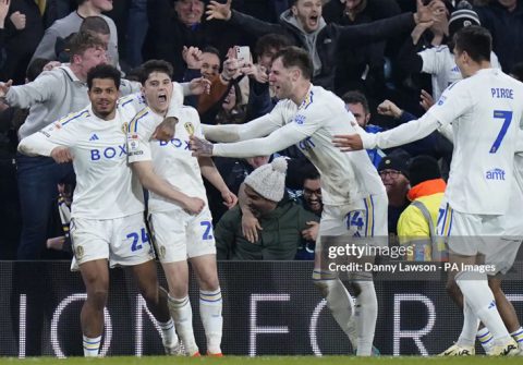 Hấp dẫn đua thăng hạng Ngoại hạng Anh: Leeds & Ipswich Town “gieo sầu” Leicester